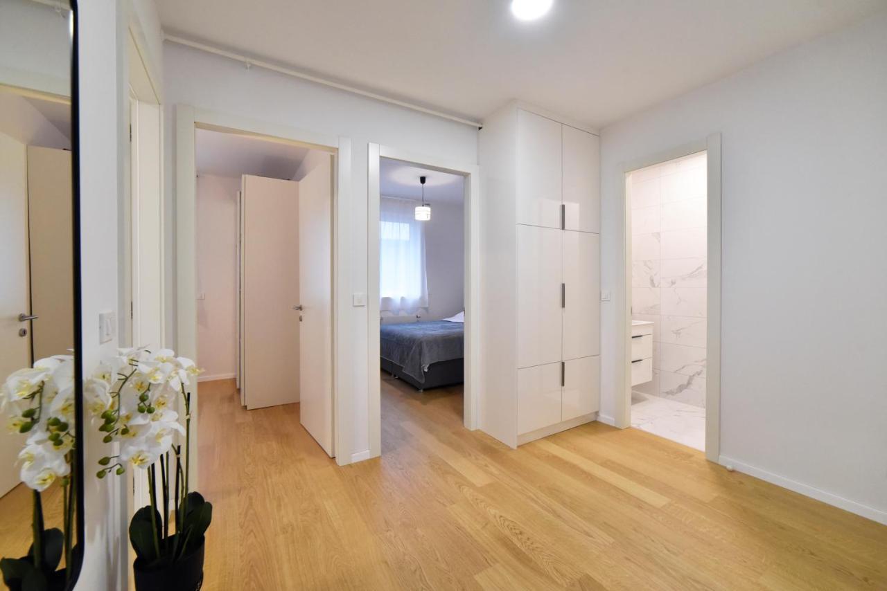 Ophelia Apartment With Parking Zágráb Kültér fotó